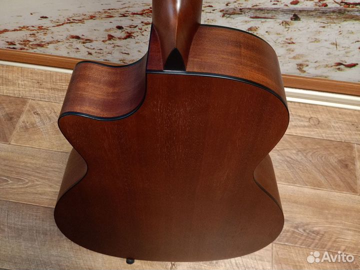 Электроакустическая 12 стр. гитара Baton Rouge