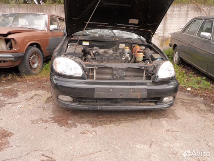 Стекло дверное Заз Шанс 2010 г