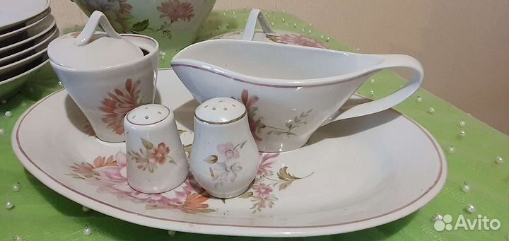 Набор столовой посуды