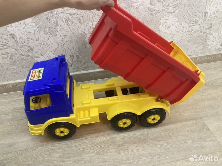 Большой грузовик полесье