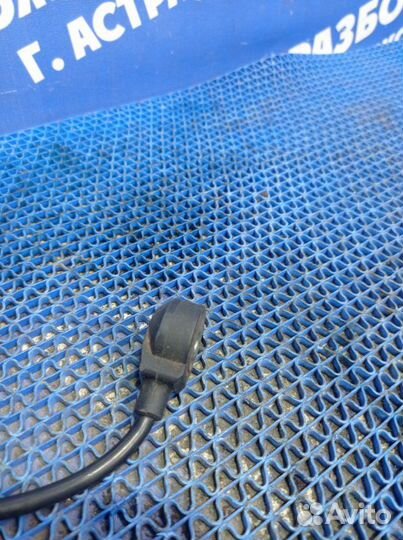 Датчик детонации Chevrolet Aveo T200 хэтчбек F14D3