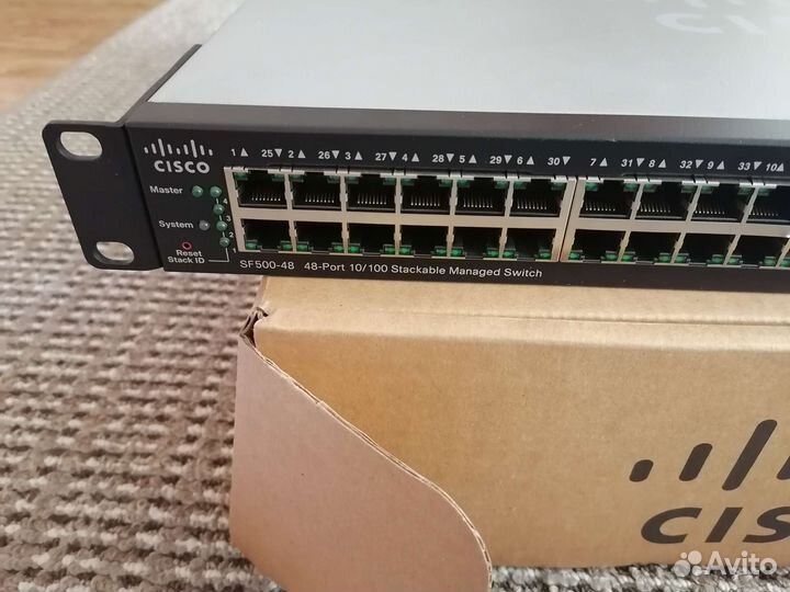 Коммутатор Cisco SF500-48