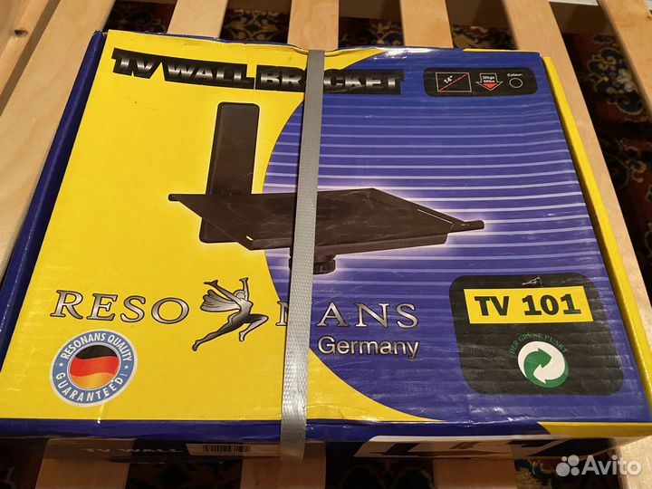 Навесная полка для тв поворотная