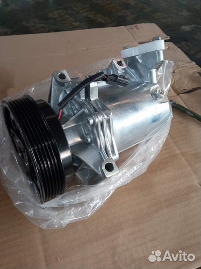 Компрессор кондиционера renault logan 2