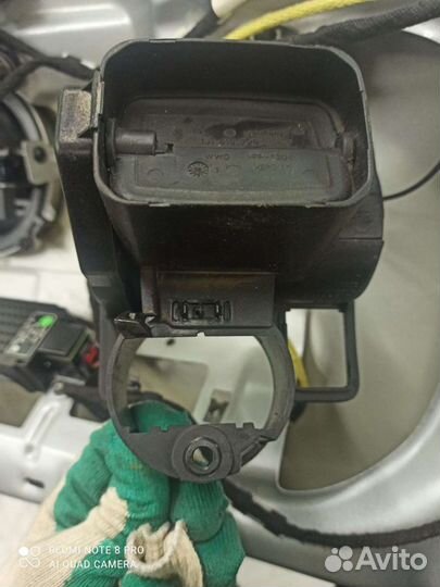 Гольф 4 Дефлектор левый 1J1819981B