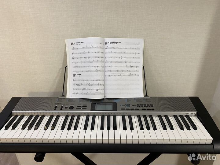 Синтезатор Casio CTK-1300