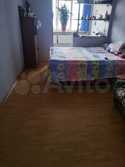 2-к. квартира, 80 м², 4/6 эт.