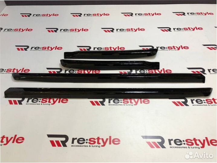 Молдинги дверей Toyota Land Cruiser 200 T619