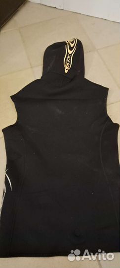 Жилет, перчатки, капюшон, носки для дайвинга