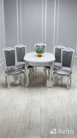 Столы и стулья новые