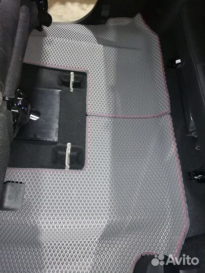 Ева автоковрики 3D с бортиками Weiwang