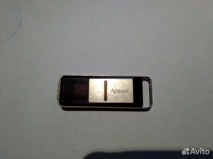 Флешки 8, 16 Гигабайт, адаптеры для карт microSD