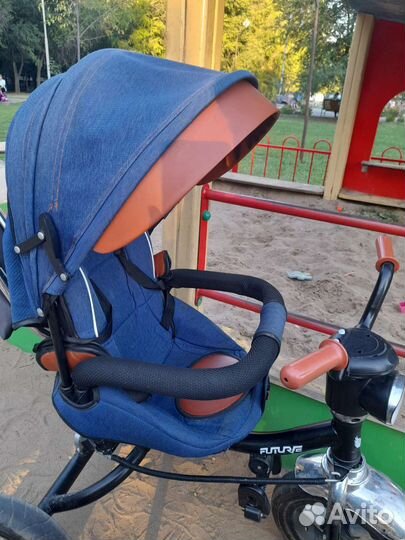 Детский трехколесный велосипед