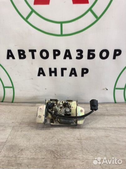 Замок капота Mitsubishi Lancer 10