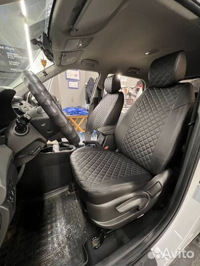 Чехлы из экокожи Автопилот Ромб на Хендай Крета