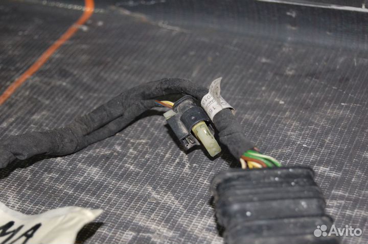 Проводка датчиков парковки- Mercedes-Benz GLA-X156