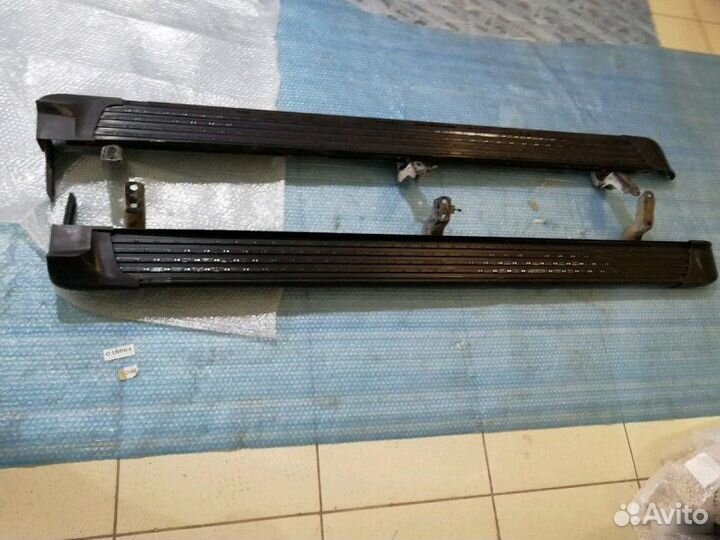 Пороги Toyota Land Cruiser 200