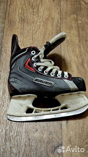 Хоккейные коньки bauer X30