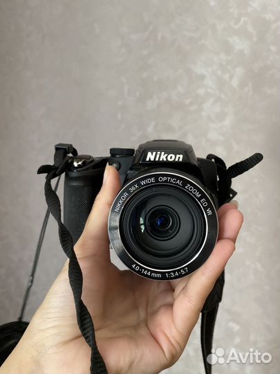 Зеркальный фотоаппарат nikon