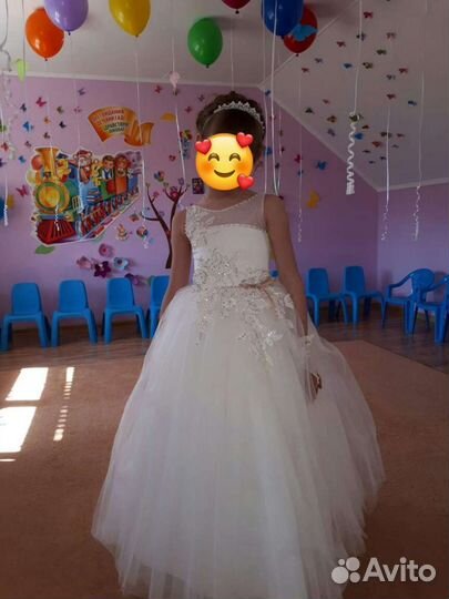 Вечернее платье