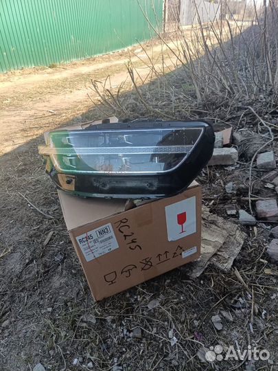 Фара передняя правая Hyundai Genesis G90