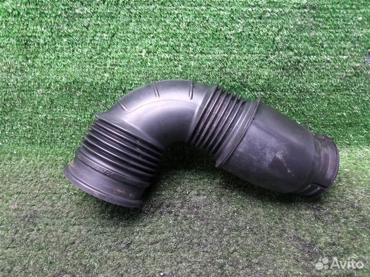 Патрубок воздушного фильтра Opel Insignia (2008-2