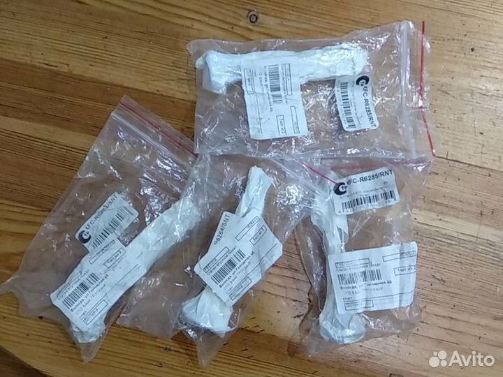 Клапан впускной и выпускной