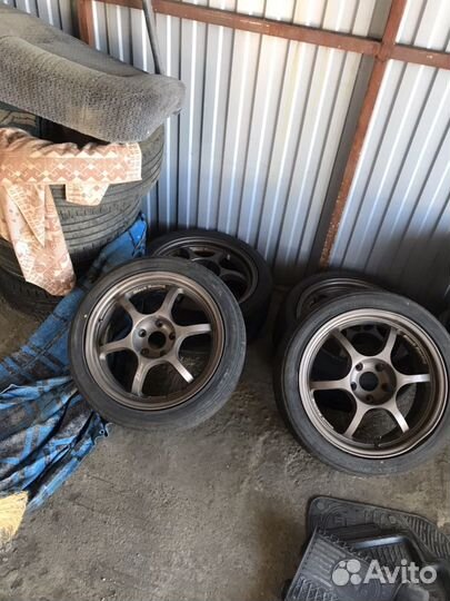 Продам диски вместе с шинами