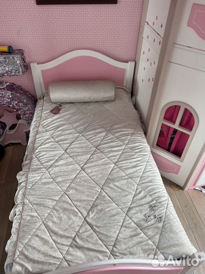 Детская кровать с матрасом(кокос,без пружин)