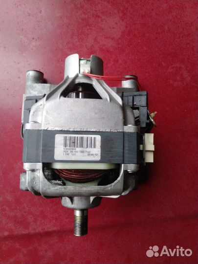 Двигатель стиральной машины Ariston