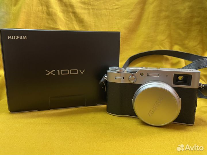 Компактный фотоаппарат fujifilm x100v