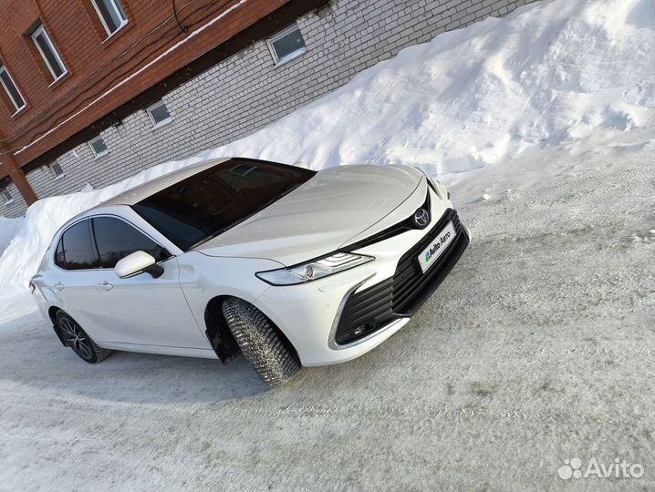 Toyota Camry 2.5 AT, 2021, 11 000 км