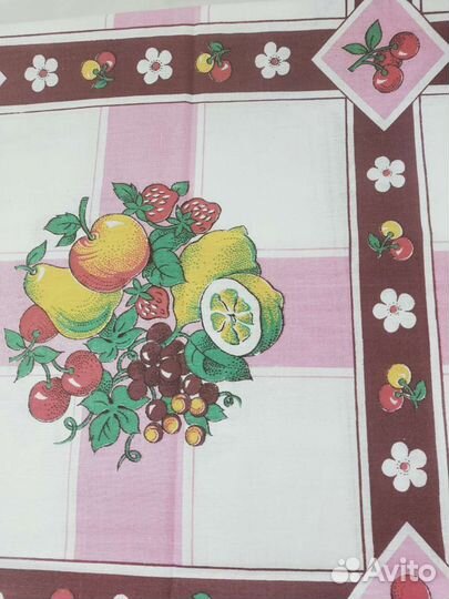 Скатерть с салфетками