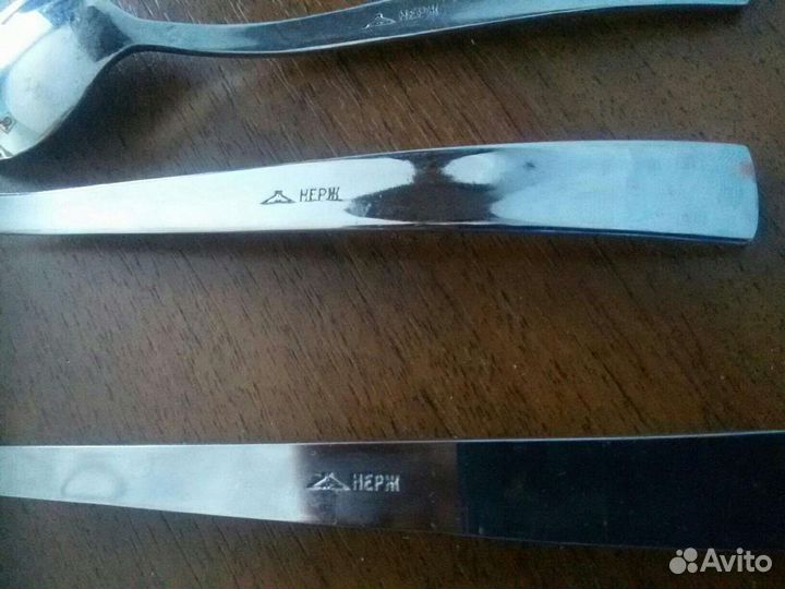 Столовый набор ложки, вилки и чайные ложки