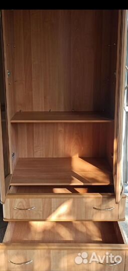 Шкаф буфет бу
