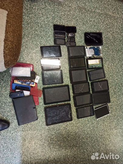 Большой планшет. Битое стекло