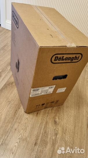 Кофемашина DeLonghi ecam 380.95.TB Dinamica Plus