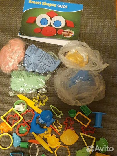 Кинетический песок+формочки+книга с заданиями
