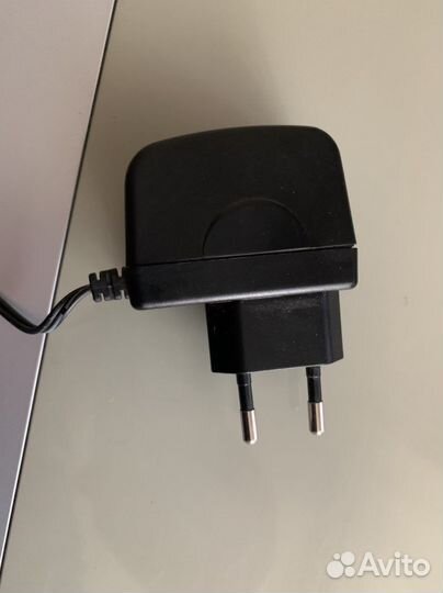 Блок питания для телефона / зарядка