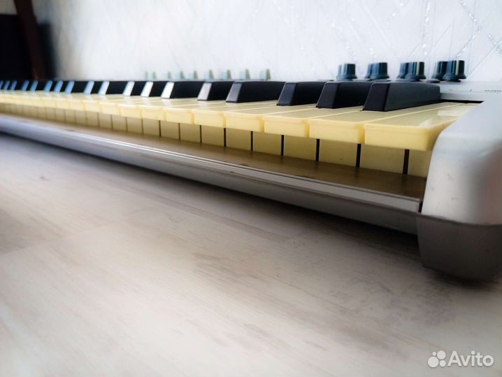 Миди клавиатура Oxygen 49 m-audio