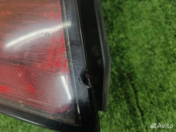 Фонарь задний левый Nissan primera P11