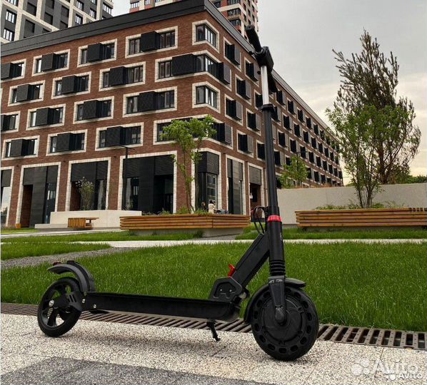 Электросамокат Aovo S3