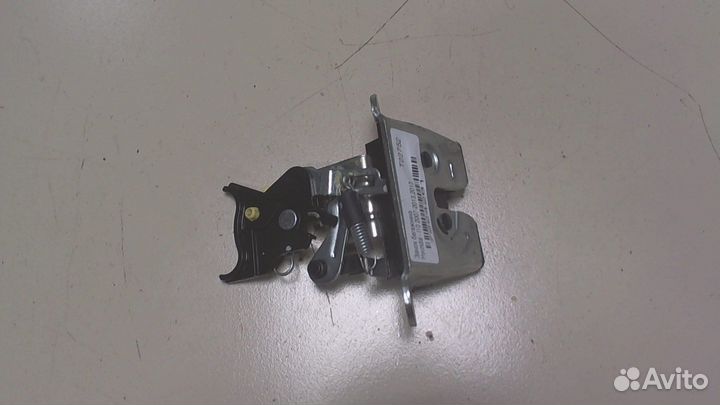 Замок багажника Hyundai i10, 2013