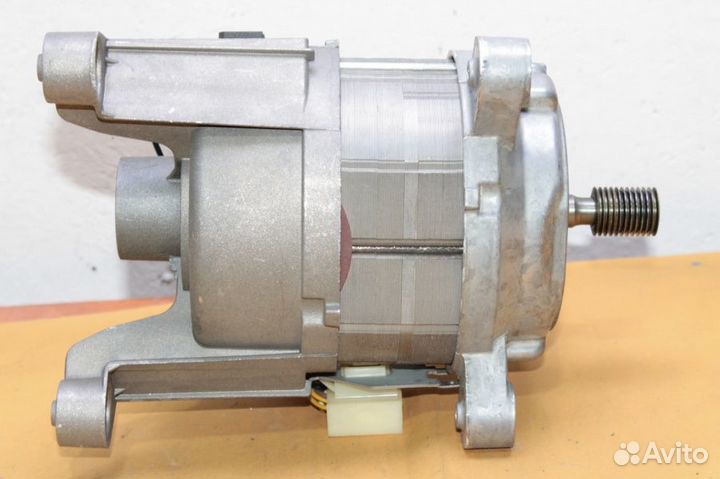 Двигатель Zanussi 124212303 бу. 8368