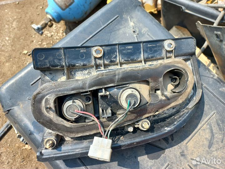 Фонарь задний левый Suzuki Grand Vitara 1 Витара