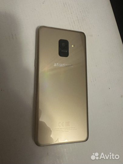 Samsung Galaxy A8 (2018), 4/32 ГБ