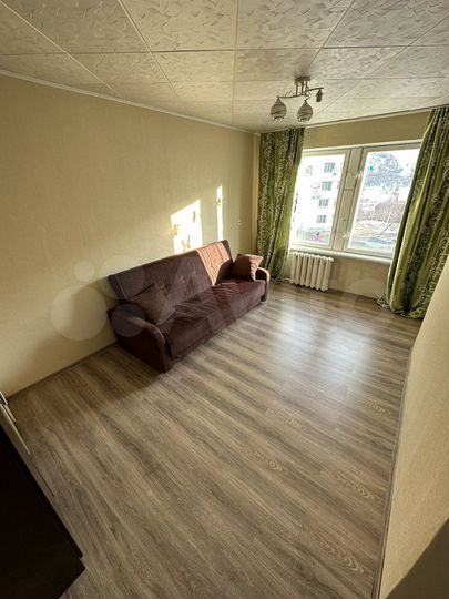 2-к. квартира, 50 м², 2/5 эт.