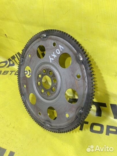 Маховик Toyota Voxy Noah AZR 60 1AZ 2005