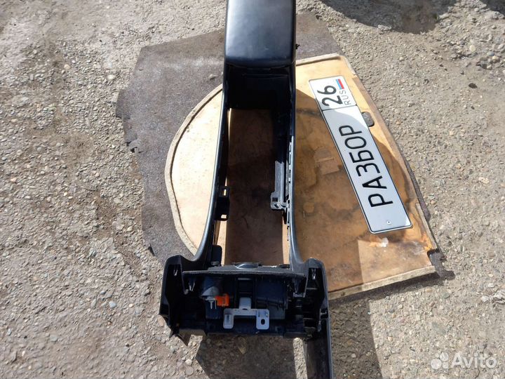 Подлокотник mazda 3 bk