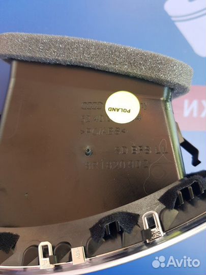 Дефлектор воздушный передний правый Audi Q5 8RB